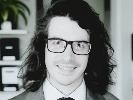 CEO Image